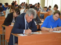 Тотальный диктант на «пятерку» написала волжанка по имени Елена Русских