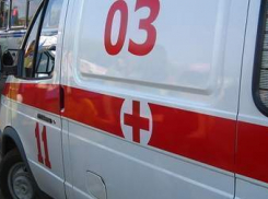 В Волжском капитан полиции по неосторожности получила травму