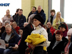 В Волжском состоялся семинар, посвященный новой системе оплаты за отопление: видео