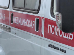 Пешеход попал под колёса автомобиля на улице Паромной в Волжском