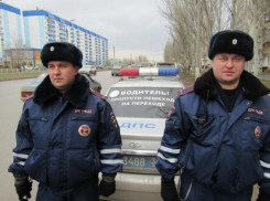 Сотрудники полиции борются за безопасность на дорогах Волжского