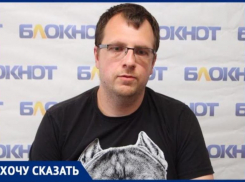 Туалет в дырках и развалины вместо дачи «под ключ» получили супруги из Волжского