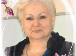 Волжане поздравили Людмилу Павловну Казаченко с особым юбилеем