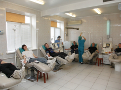 В Волгоградской области изготовлено 235 доз антиковидной плазмы