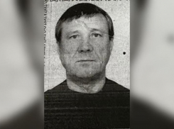 Мужчина в темных семейных трусах пропал в Волгоградской области