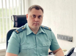 Евстигнеева не отпустили домой из тюрьмы: главный судебный пристав хотел выйти