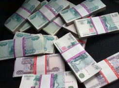 В Волгограде директор задолжала почти 3 миллиона рублей своим подчиненным