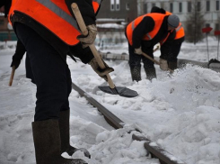 Управляющие компании Волжского устраняют замечания по уборке снега