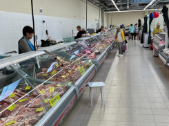 В Волжском открыли рынок «Валентина» после ремонта 