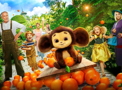 «Чебурашка» идет в гости: цифровая премьера кинохита в Wink состоится 16 марта