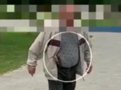 В Волжском пьяный мужчина с ножом разгуливал по площади Ленина