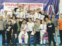 Команда из Волжского обошла всех соперников в соревнованиях по рукопашному бою