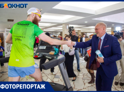 Волжанам рассказали о бренде города: фоторепортаж