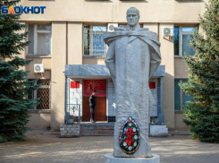 С 1 октября волжанам начнут выдавать повестки в военкомат