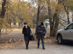 Известный бродяга, которого бросила семья в Волжском, сбежал из нового дома