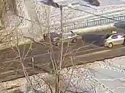 Беспардонный пешеход и наглый «ВАЗ» попали в ДТП в Волжском
