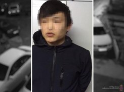 Юный парень проткнул ножом живот волгоградцу