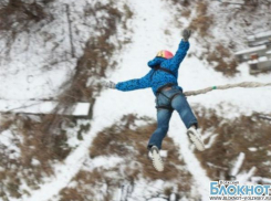 Недалеко от Волжского подросток задушился на тарзанке