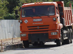 «Золотой» бензин обойдется в 10 миллионов комбинату благоустройства в Волжском 