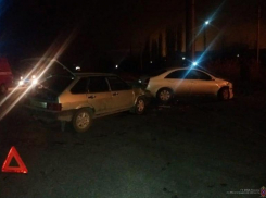 Женщина с травмами после ДТП в Волжском доставлена в больницу