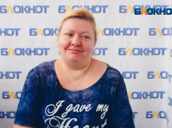 Светлая память: в Волжском скончалась сурдопереводчик Анастасия Легошина