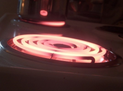 Волгоградец скончался от ожогов после падения на электроплиту