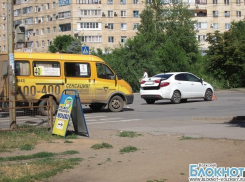 Вторая авария на улице Мира в Волжском и на этот раз произошла с участием маршрутки