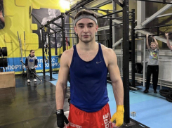 В Волжском посмертно наградят разбившегося боксера Альберта Родионова