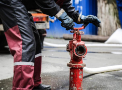 Под Волжским полностью сгорела частная собственность