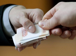 Экс-прокурора Среднеахтубинского района посадили за коррупцию