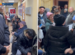 «Работает один специалист, а очередь бесконечная»: волжане не могут получить справку