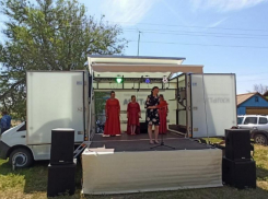 Праздник приедет к жителям самых отдаленных поселков под Волжским