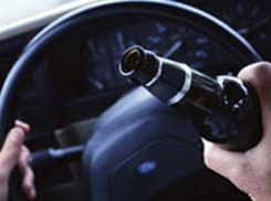 В Волжском на Металлургов задержали пьяного водителя иномарки