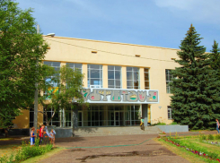 Юные флористы сделали Волжский городом цветов