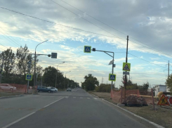 После почти двух месяцев ремонта в Волжском восстановили движение
