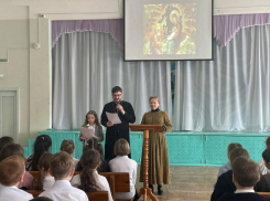 В Волжском состоялся Рождественский хоровой собор   