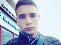 В волжском ДТП между грузовиком и тепловозом погиб 17-летний волгоградец