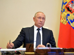 Владимир Путин рассмотрит продолжение нерабочих дней в понедельник