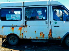 Волжан развозят «гниющие» маршрутки