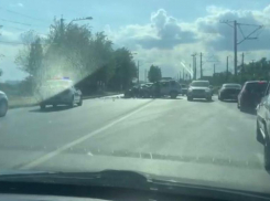 Авария с 5 пострадавшими на въезде в Волжский попала на видео