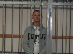 Мажору, сбившему насмерть роллера, отказали в смягчении наказания в суде Волжского 