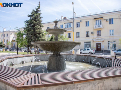 Как появился и изменился со временем первый в Волжском фонтан