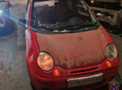 Под Волжским на посту ДПС задержали супругов с наркотиками