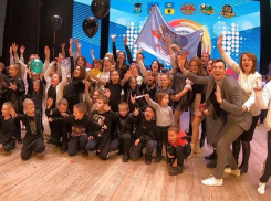 В Волжском состоялся полуфинал школьной лиги КВН: видео