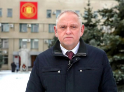 Мэр Игорь Воронин поздравил жителей Волжского с 23 февраля