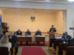 Подвалы Волжского под особым контролем: управляющие компании получили указание от главы города