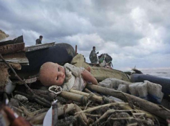 В Волжском скрывалась мать, выбросившая 9-месячного малыша на помойку