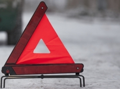 В Волжском девушка на «двенашке» протаранила Audi 
