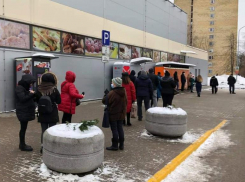 «Новый год без гостей и российские каналы отключили»,- волжанка о жизни в Латвии во время ЧП