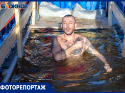 «Крещение, как путь к счастливой жизни»: фоторепортаж о том, как волжане встречали праздник